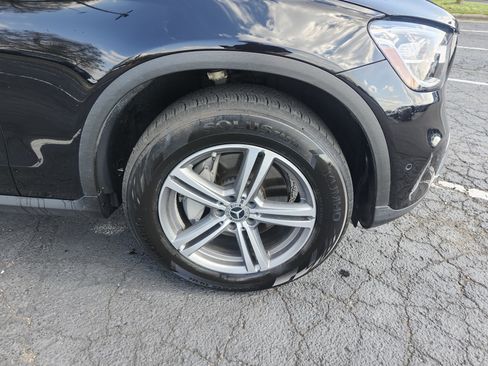 Used 2020 Mercedes-Benz GLC 300 4MATIC image 12