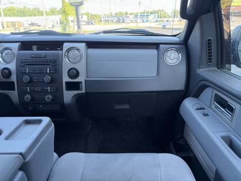 Used 2011 Ford F150 XLT w/ XLT Chrome Pkg AWD/4WD image 20