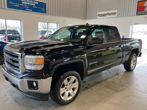 Used 2015 GMC Sierra 1500 SLE w/ SLE Value Package image 1