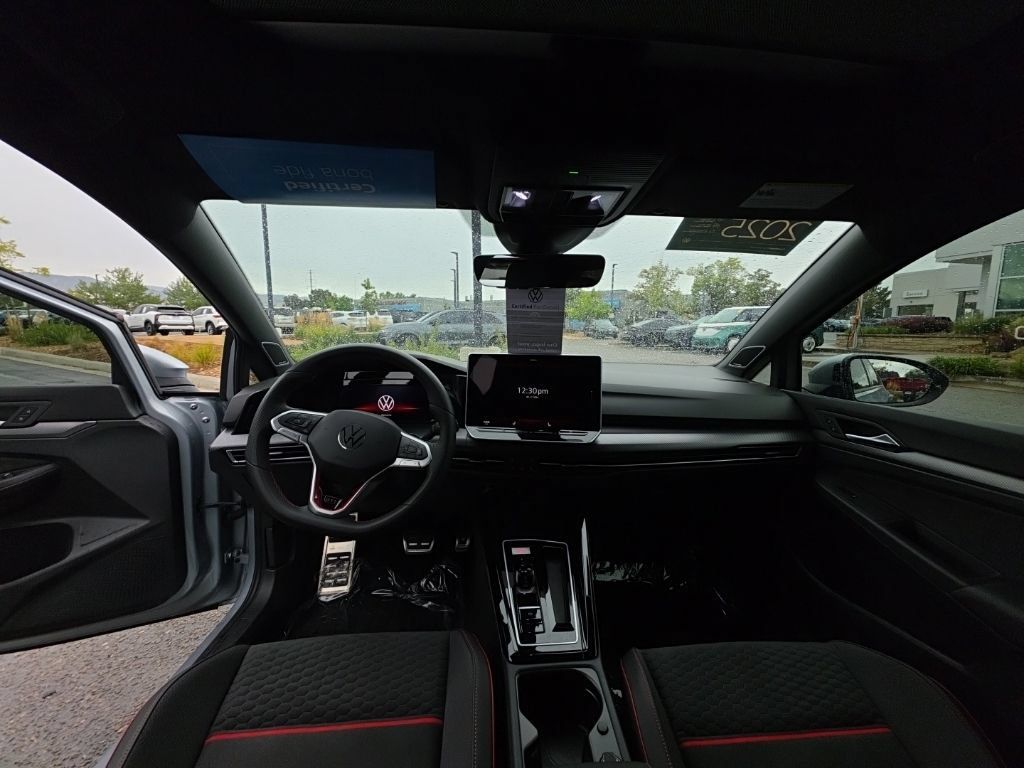 Certified 2025 Volkswagen GTI SE FWD image 13