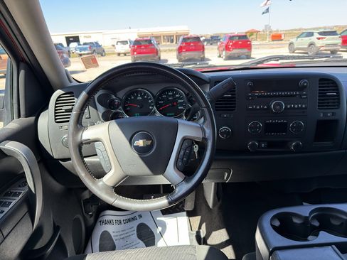Used 2011 Chevrolet Silverado 1500 LT w/ All-Star Edition AWD/4WD image 11