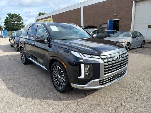 Used 2023 Hyundai Palisade Calligraphy AWD/4WD image 11