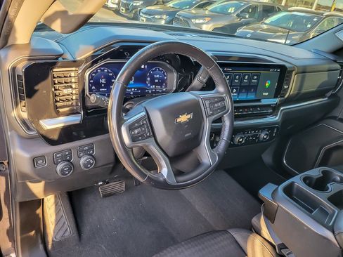 Certified 2022 Chevrolet Silverado 1500 LT image 8