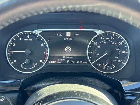 Used 2024 Nissan Pathfinder SL w/ SL Premium Package image 21