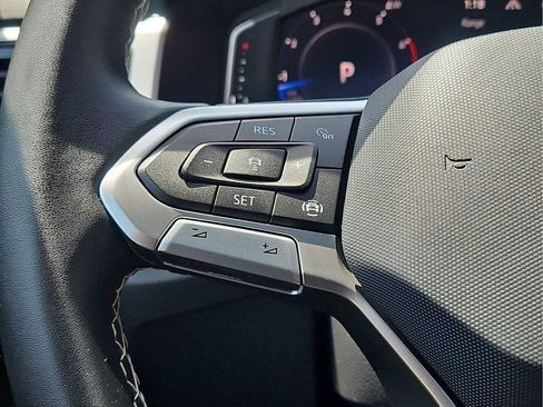 Used 2023 Volkswagen Atlas Cross Sport SE w/ Panoramic Sunroof Package AWD/4WD image 20