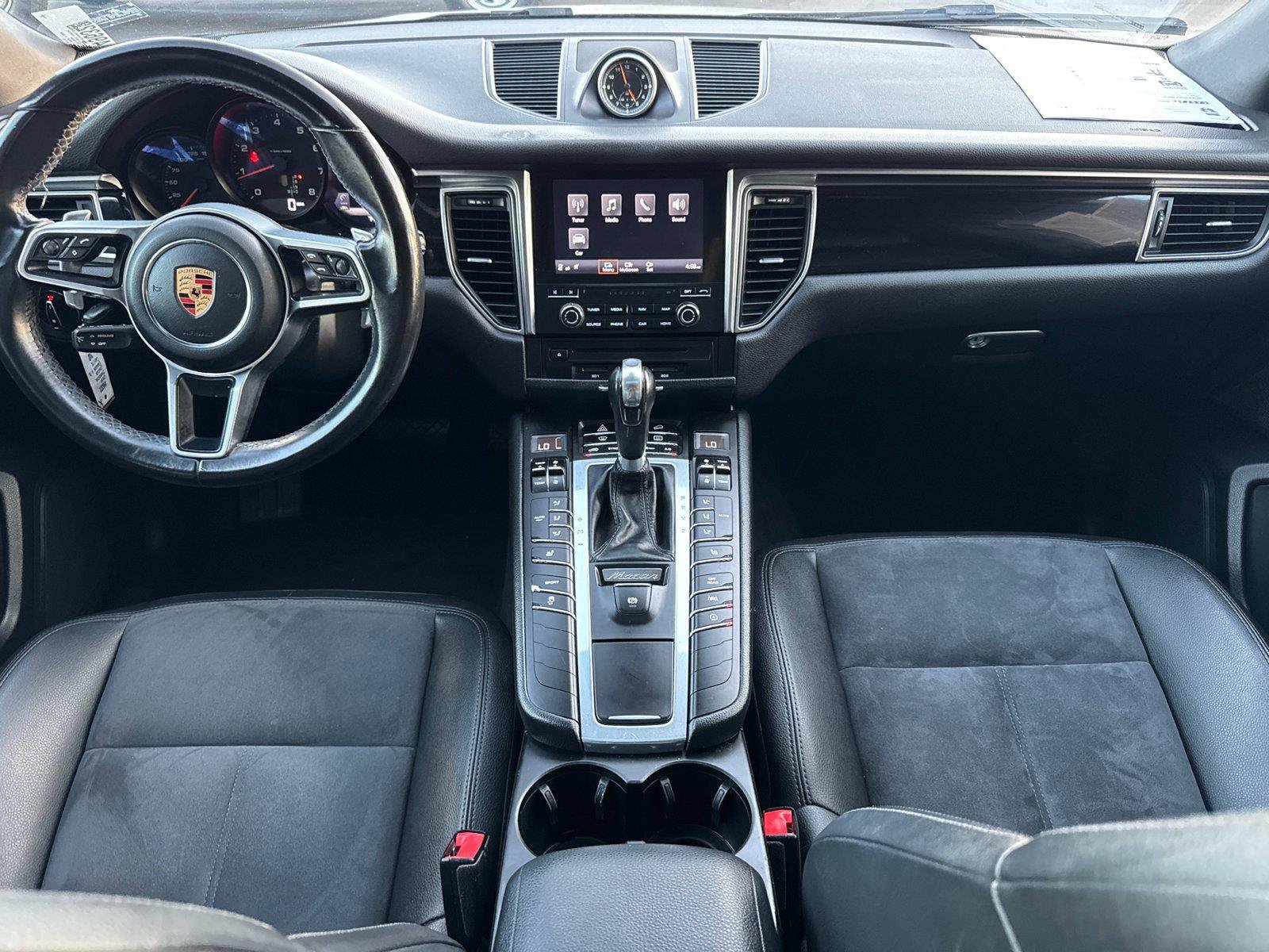 Used 2018 Porsche Macan AWD/4WD image 20
