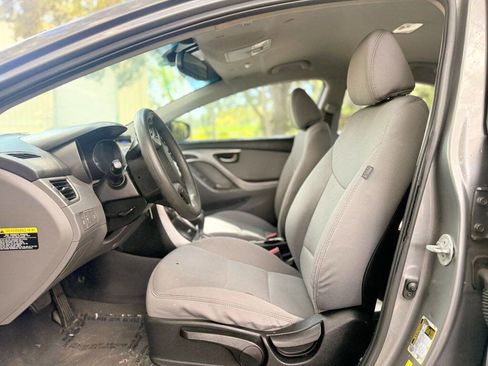 Used 2013 Hyundai Elantra GLS w/ Preferred Pkg FWD image 9