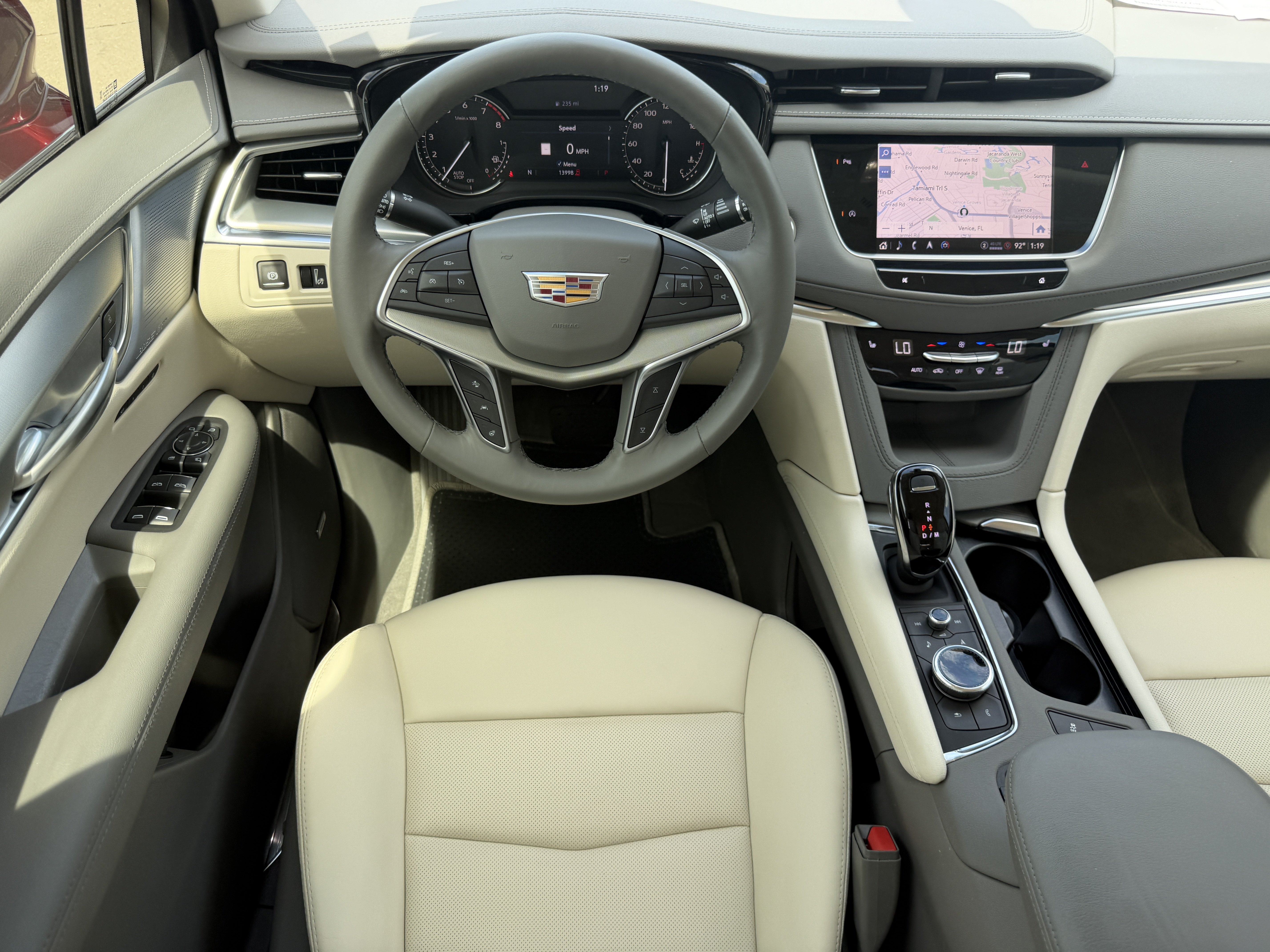 Certified 2024 Cadillac XT5 Premium Luxury FWD image 11