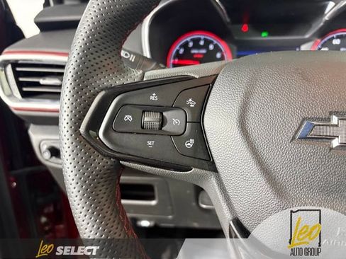 Used 2023 Chevrolet TrailBlazer RS w/ Sun and Liftgate Package AWD/4WD image 11