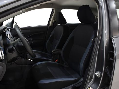 Used 2025 Nissan Versa SV image 22