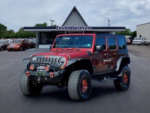 Used 2009 Jeep Wrangler Unlimited X AWD/4WD image 1