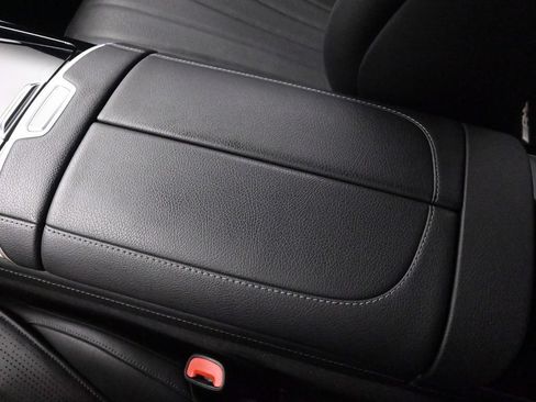 Used 2023 Mercedes-Benz S 500 4MATIC w/ AMG Line image 57