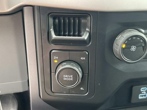 Used 2023 Ford F150 XLT AWD/4WD image 37