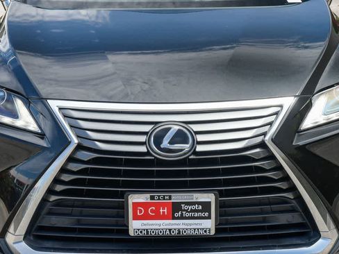 Used 2018 Lexus RX 350L FWD w/ Accessory Package image 5