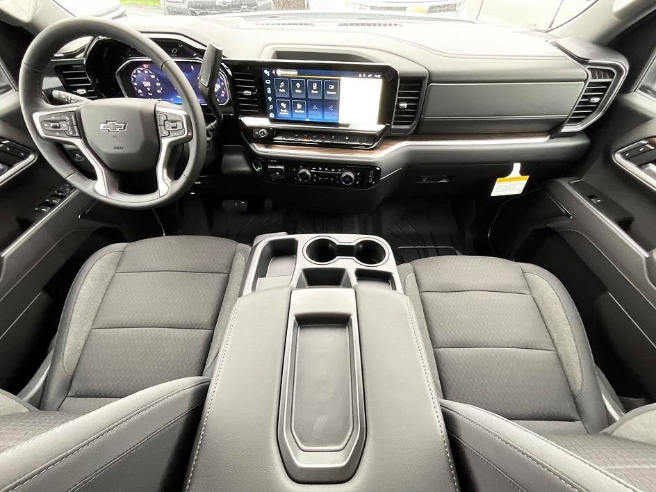 New 2026 Chevrolet Silverado 1500 RST w/ RST Select Package AWD/4WD image 3