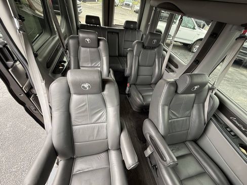 Used 2018 Ford Transit 250 148 Medium Roof w/ Exterior Upgrade Package RWD image 22