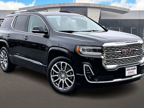 Certified 2023 GMC Acadia Denali w/ LPO, Floor Liner Package image 11