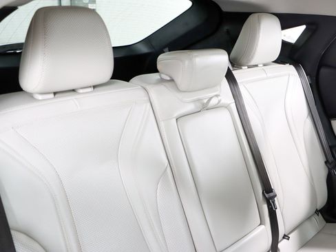 Used 2022 Ford Mustang Mach-E Premium image 27