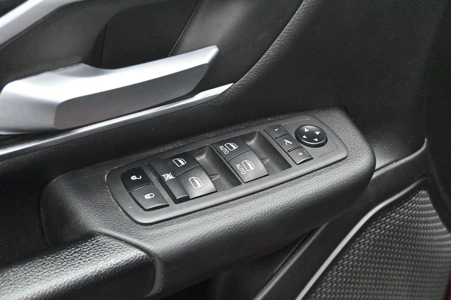 Used 2021 RAM 1500 Big Horn AWD/4WD image 10
