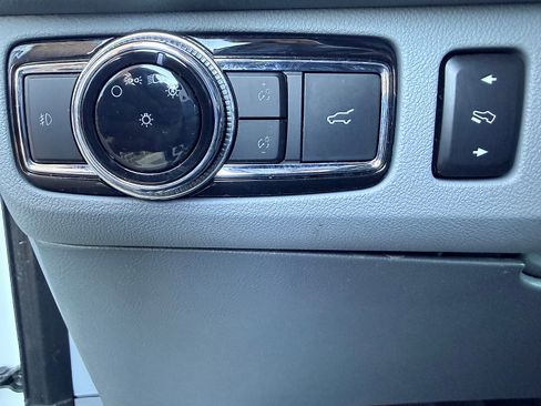 Used 2018 Lincoln Navigator L Reserve w/ Technology Package image 33