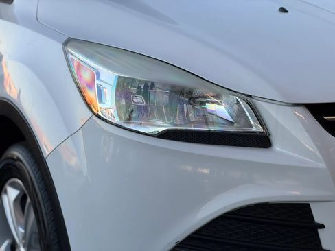 Used 2013 Ford Escape SE image 10