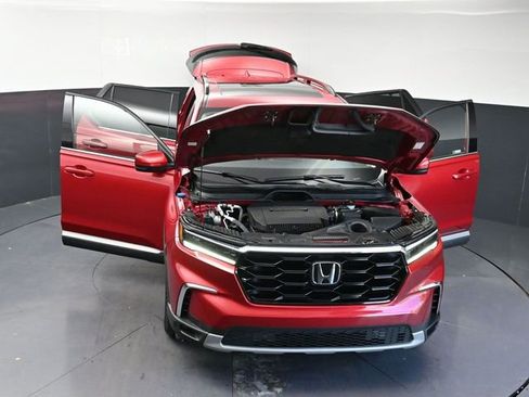 Used 2023 Honda Pilot Touring image 42