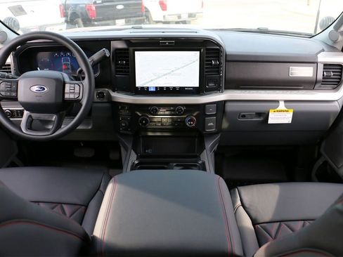 New 2026 Ford F250 XLT w/ XLT Premium Package image 31