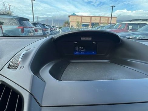 Used 2016 Ford Escape SE image 17