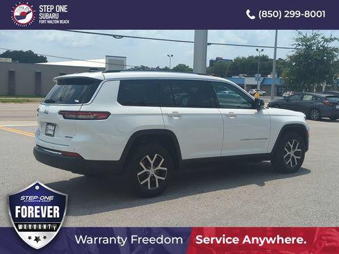 Used 2023 Jeep Grand Cherokee L Limited w/ Luxury Tech Group II AWD/4WD image 7
