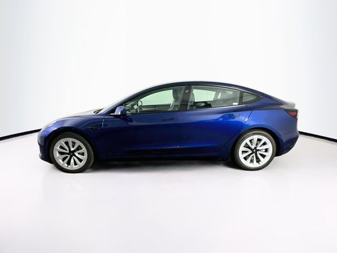 Used 2023 Tesla Model 3 Standard Range RWD image 4
