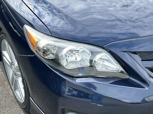 Used 2013 Toyota Corolla S w/ Premium Pkg FWD image 8
