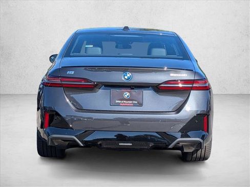 New 2027 BMW i5 M60 w/ M Sport Package RWD image 7