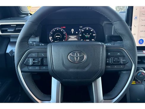 Used 2026 Toyota Tacoma TRD Off-Road w/ TRD Off Road Upgrade Package AWD/4WD image 24