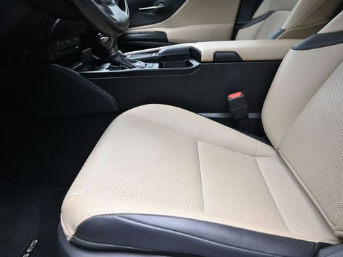 Used 2020 Lexus ES 350 350 w/ Premium Package image 13