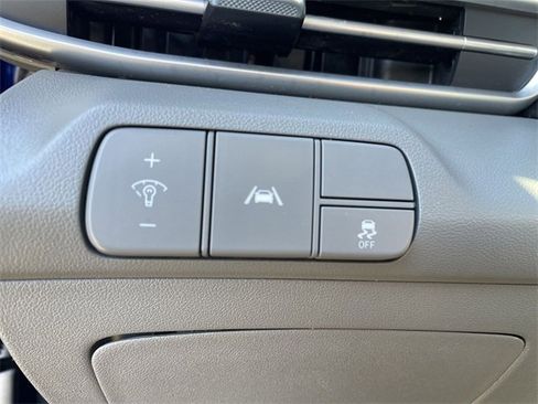 Used 2021 Hyundai Elantra SEL w/ Cargo Package image 33