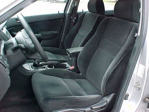 Used 2006 Honda Accord VP image 20