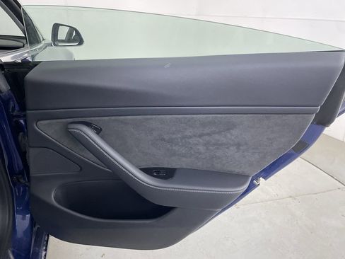 Used 2020 Tesla Model 3 Long Range AWD/4WD image 20