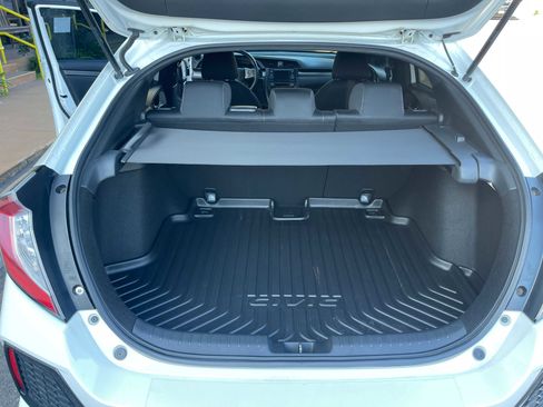 Used 2019 Honda Civic Sport image 9