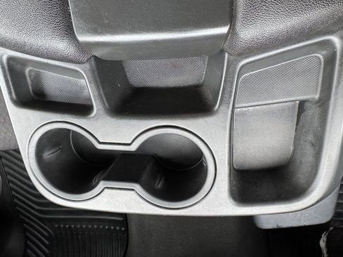 Used 2022 GMC Sierra 2500 SLE w/ SLE Convenience Package image 22