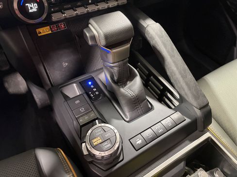 Used 2025 Toyota Tacoma 4x4 Double Cab Hybrid w/ Tow Tech Package image 20