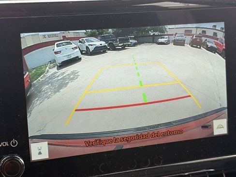 Used 2024 Toyota Corolla Cross XLE w/ Convenience Package FWD image 18