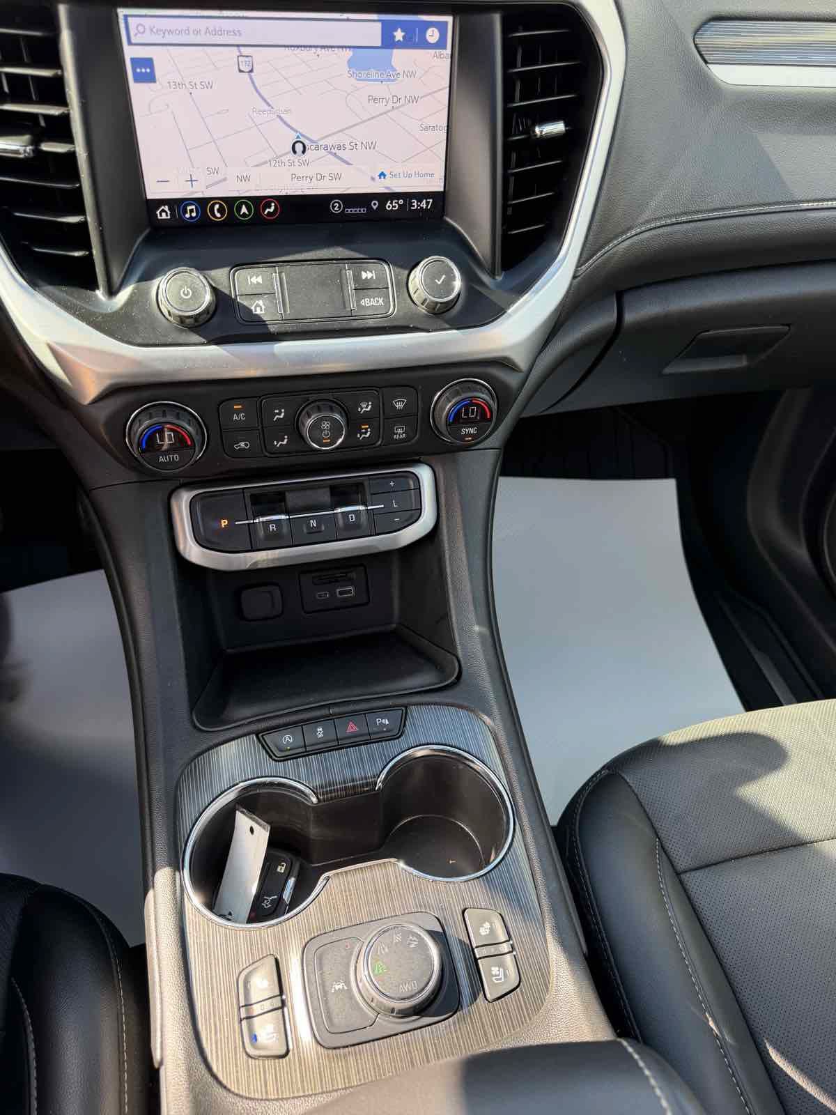 Used 2021 GMC Acadia SLT w/ Premium Package AWD/4WD image 27