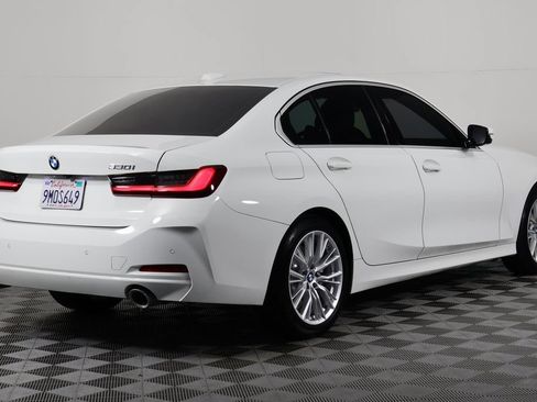 Used 2024 BMW 330i Sedan w/ Convenience Package RWD image 4