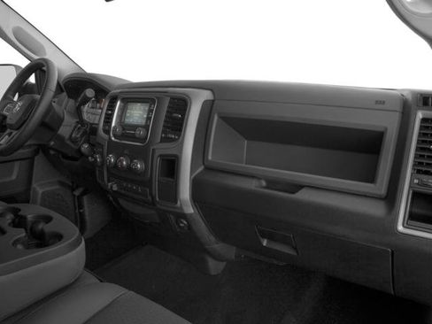 Used 2017 RAM 2500 Tradesman w/ Chrome Appearance Group image 44