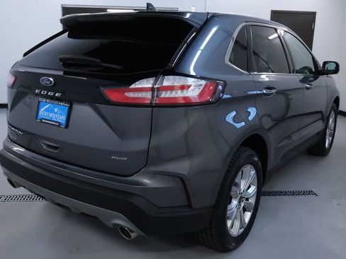 Used 2024 Ford Edge Titanium AWD/4WD image 7