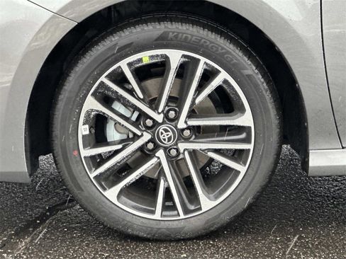 New 2026 Toyota Camry XLE image 8