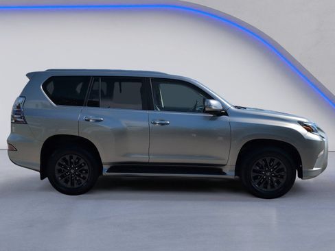 Used 2020 Lexus GX 460 Premium w/ Premium Package AWD/4WD image 12