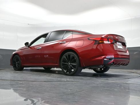 Used 2019 Nissan Altima 2.5 Platinum AWD/4WD image 44