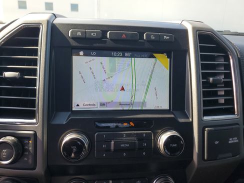 Used 2019 Ford F150 Raptor w/ Equipment Group 802A Luxury image 30