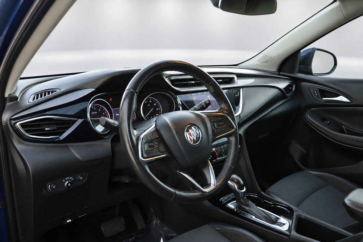 Used 2022 Buick Encore GX Preferred w/ Cold Weather Comfort Package FWD image 26